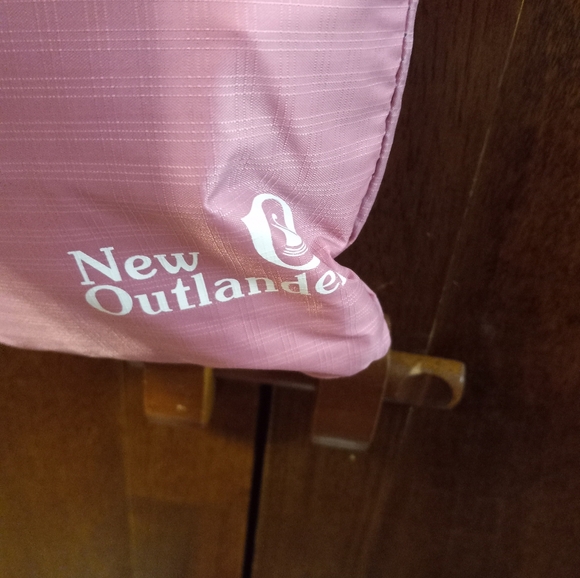 NEW Pink Outlander Ultra Lightweight Packable Water Resistant backpack - Picture 8 of 14